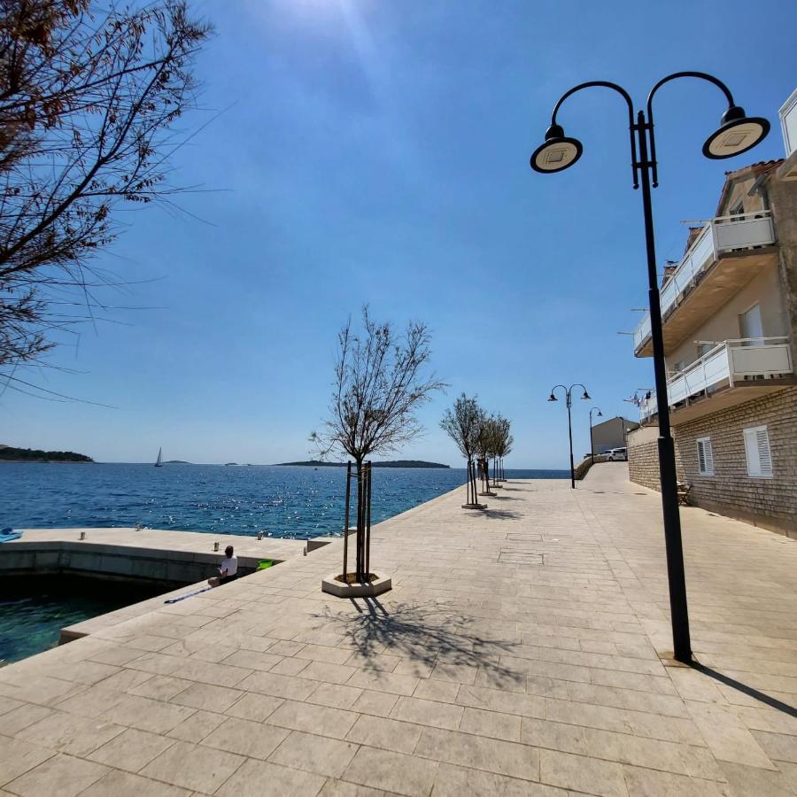 Apartman Viky Primošten Exteriér fotografie