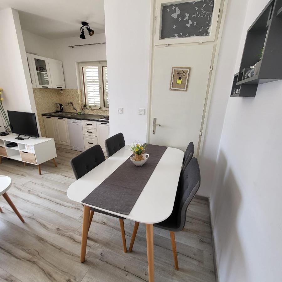 Apartman Viky Primošten Exteriér fotografie